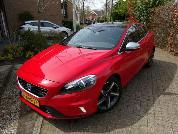 Volvo V40 1.6 D2 R-design 2013 Rood