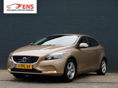 Volvo V40 1.6 T3 Momentum NAVI CAMERA LM VELGEN CLIMA TO