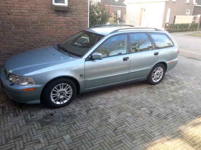 Volvo V40 1.8 2003 Groen