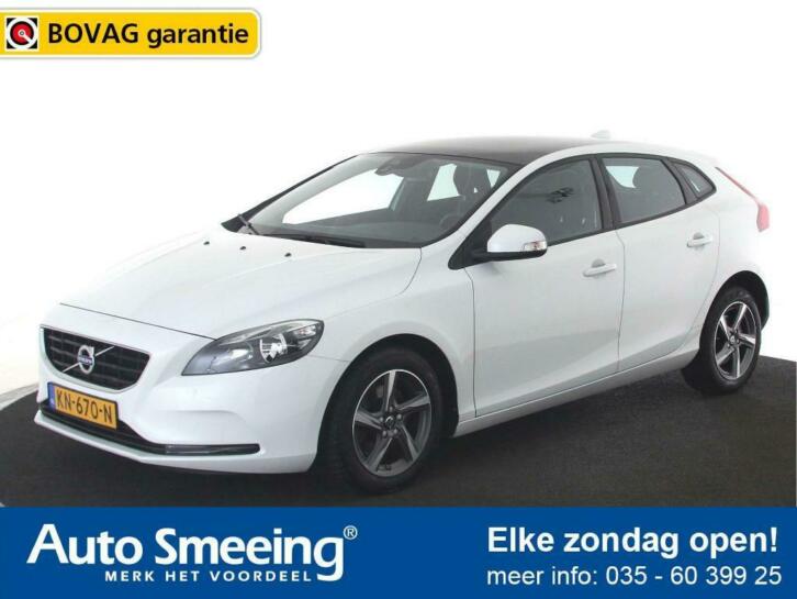 Volvo V40  2.0 T2  Panoramadak  Navigatie  Parkeersensor