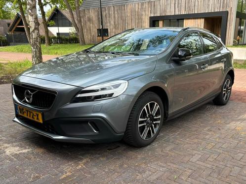 Volvo V40 Cross Country 2.0 T3 152PK 2017 Grijs