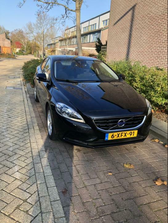 Volvo V40 D4 2.0 140KW190PK 2014 Zwart