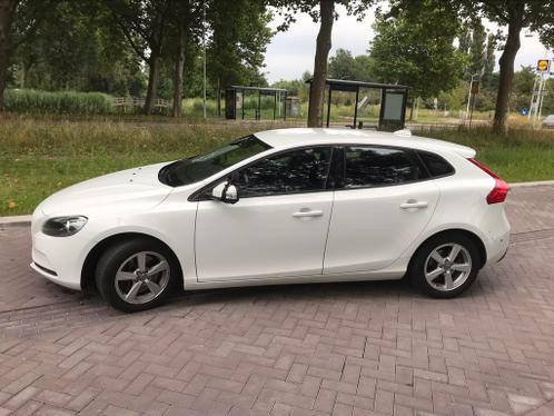 Volvo V40 D4 2.0 140KW190PK 2015 Wit