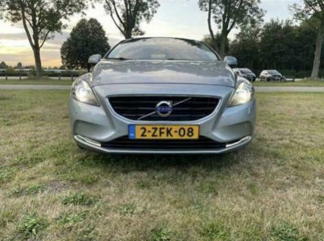 Volvo V40 D4 2.0