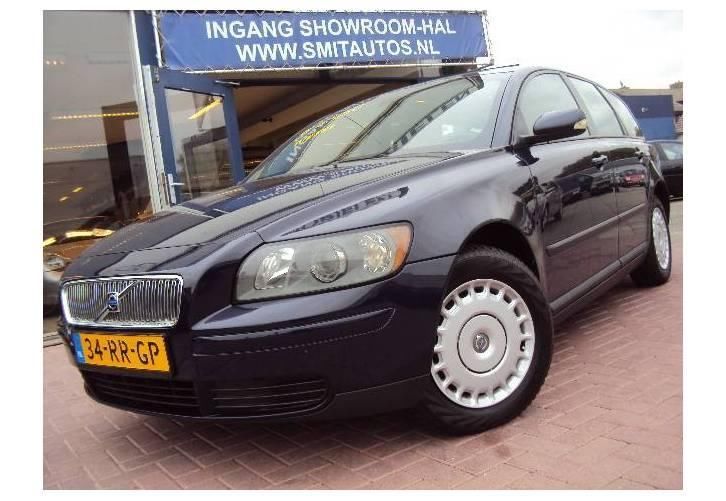 Volvo V50 1.6D Momentum Dealer onderh.NW STAAT