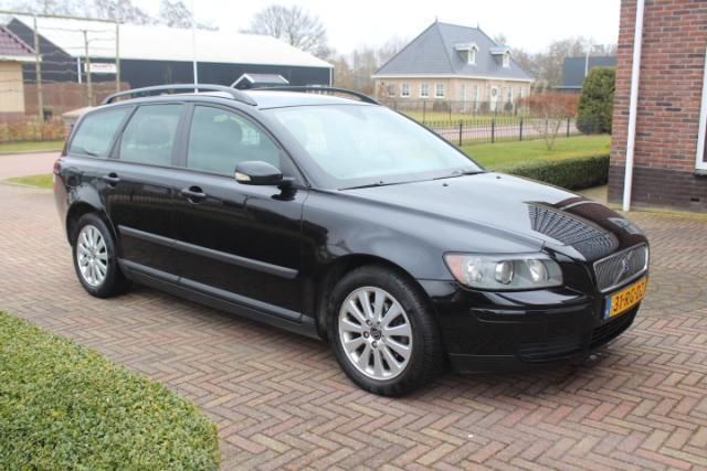 Volvo V50 1.6D Momentum  Nette auto