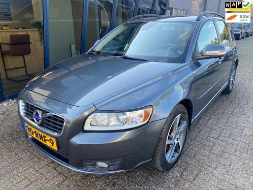 Volvo V50 2.0 Business Pro Edition LEER  NAVI  TREKHAAK