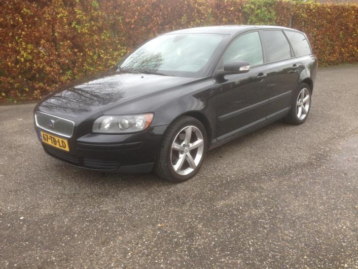 Volvo V50 2.0 D 2006 Zwart Kinetic