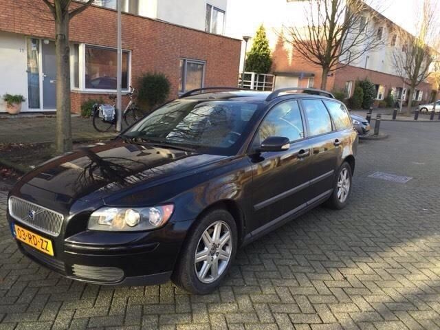 Volvo V50 2.0 D -turbo momentum Dealeronderhouden airco