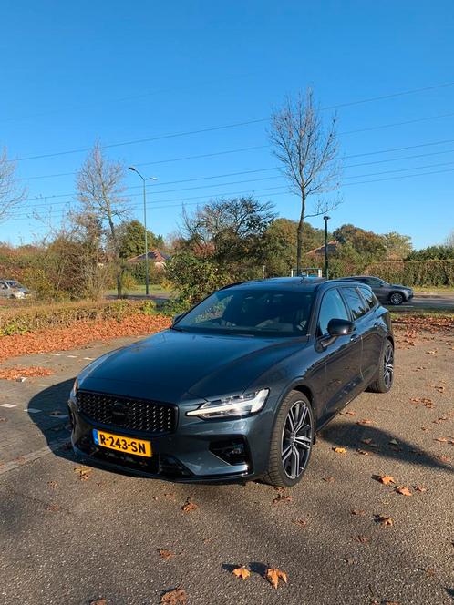 Volvo V60 B4 197pk Geartronic Mild Hybrid 2022 Blauw