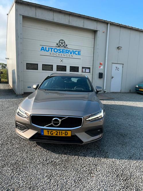 Volvo V60 D4 190pk Geartronic 2018 Grijs