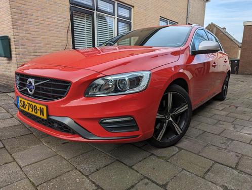 Volvo V60 D4 190pk Geartronic 2018 Rood