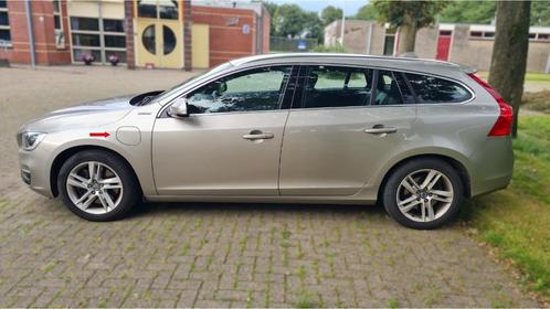 Volvo V60 D6 215pk Plug-in Hybrid 2013 Beige, BTW-auto