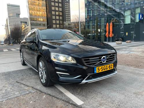 Volvo V60 D6 215pk Plug-in Hybrid 2013 Zwart