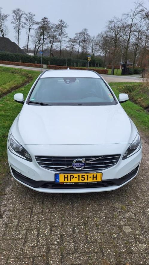 Volvo V60 D6 Twin Engine 220 pk Geartronic 2015 Wit