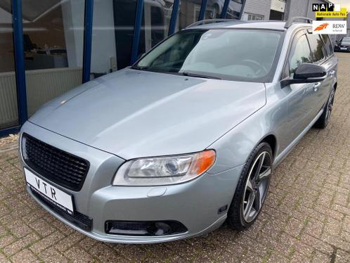 Volvo V70 1.6 T4 R-Design NAVI  XENON  LEER  PDC