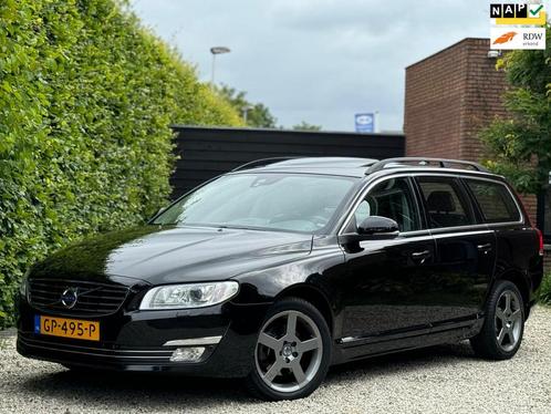 Volvo V70 2.0 D4 INSCRIPTION EDITION,SCHUIFDAK,NAVI,APK 10-0