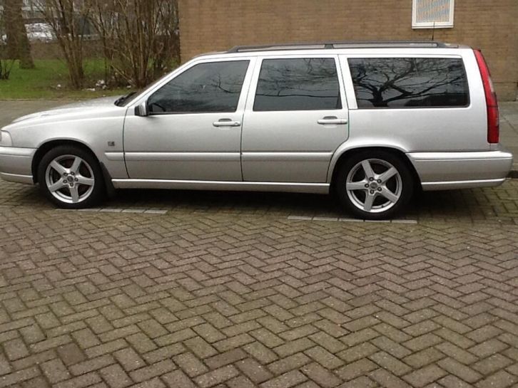 Volvo V70 2.3 T-5 AUT 1998 Grijs..240 PK 