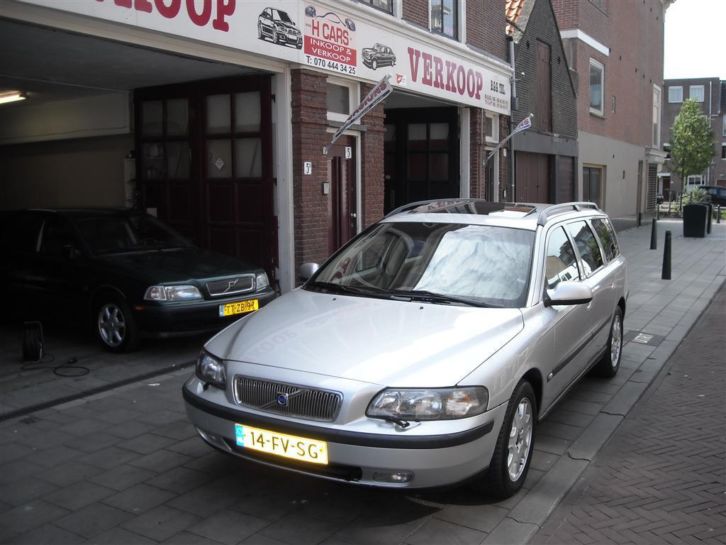 Volvo V70 2.3 T-5 Geartr. C.L NAVI LEER AIRCO AUTOMAAT APK N