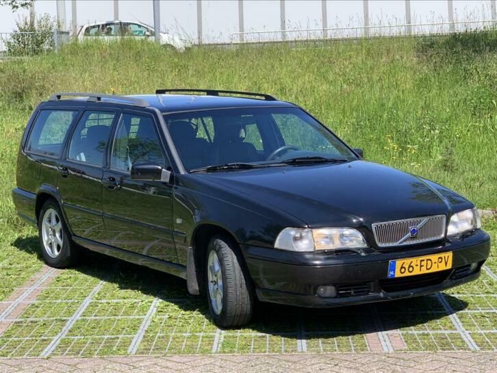 Volvo V70 2.4 140PK 2000 Zwart 7 zitter