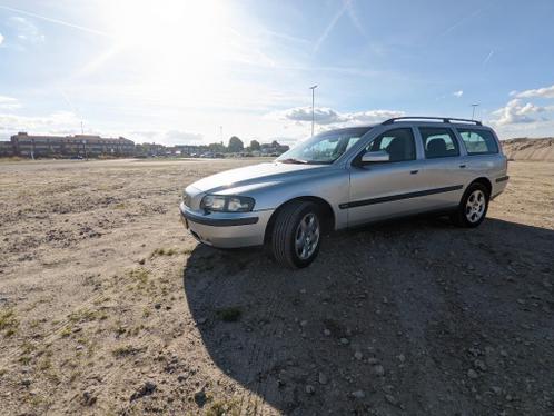 Volvo V70 2.4 140PK 2004 Grijs