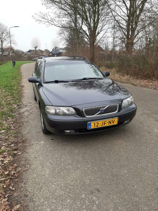 Volvo V70 2.4 170PK AUT 2002 Grijs