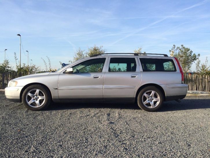 Volvo V70 2.4 D Nov. 2004 Zilver Grijs Metallic