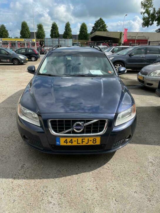 Volvo V70 (2.4) D5 AUTOMAAT 2010 Blauw