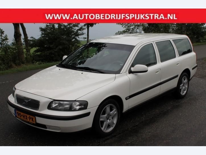 Volvo V70 2.4 D5 Comfort Line (bj 2002)