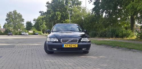 Volvo V70 2.4 D5 Grtr. Comf. L