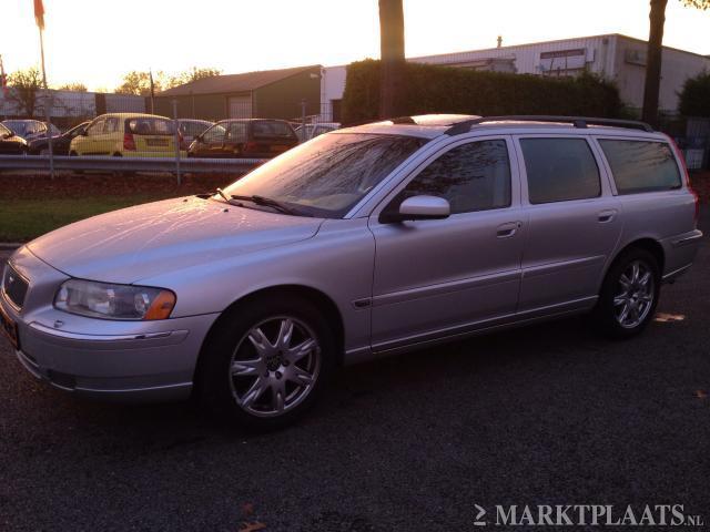 Volvo V70 2.4 D5 Summum Full options 