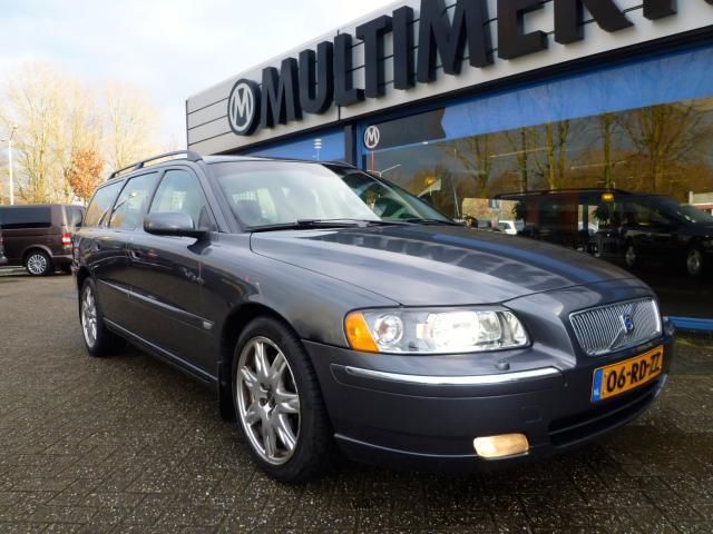 Volvo V70 2.4 D5 Summum Geartronic Leer, Xenon, trekhaak, st