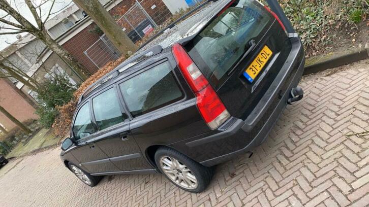 Volvo v70 2.4 Diesel 5 cilinder (goede staat)