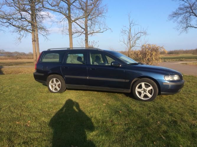 Volvo V70 2.4 - navigatie