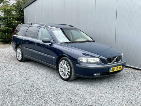 Volvo V70 2.4 T Geartronic Automaat  Leer  Autom. Airco 