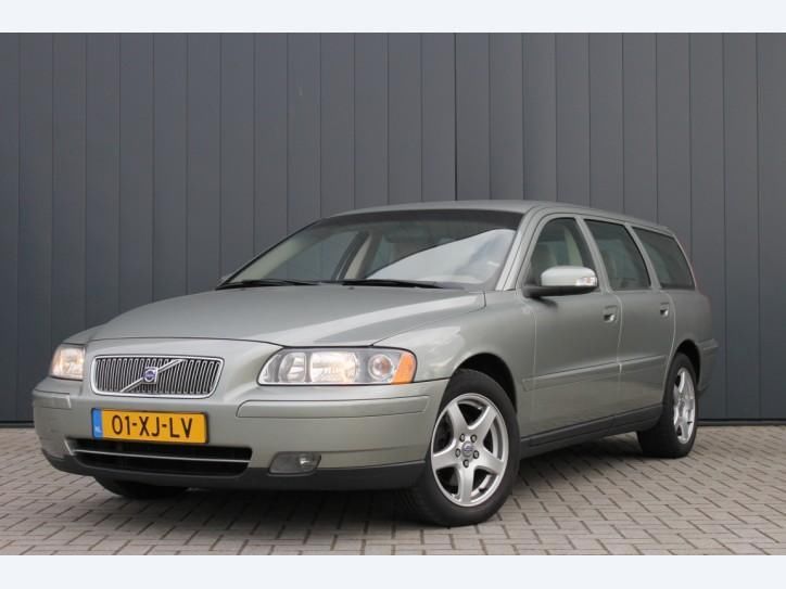 Volvo V70 2.4D EDITION GEARTRONIC AUTOMAAT  LEDER  BJ. 6-2