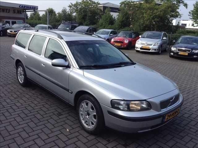 Volvo V70 2.4t Geartronic Nieuw model 2000 youngtimer
