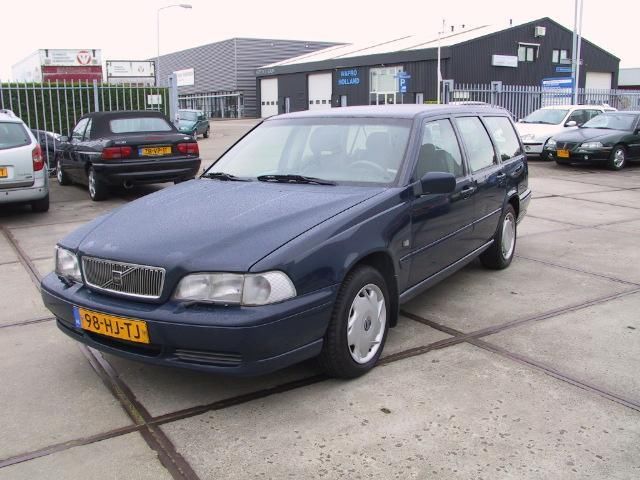 Volvo V70 2.5 (bj 1997)