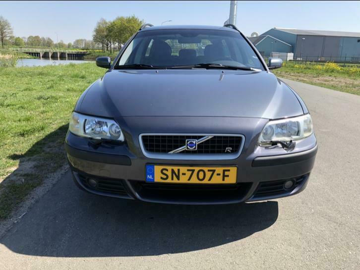 Volvo V70 2.5 R 6-SPEED 2003 Grijs