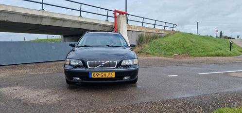 Volvo V70 2.5 T AUT 2004 Zwart