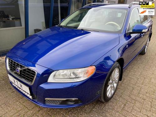 Volvo V70 2.5FT Ocean Race Automaat  LEER  PDC  XENON  T