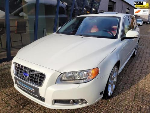 Volvo V70 2.5FT Summum LEER  SUNROOF  XENON  PDC