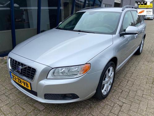 Volvo V70 2.5T Summum NL AUTO  LEER  NAVI  YOUNGTIMER