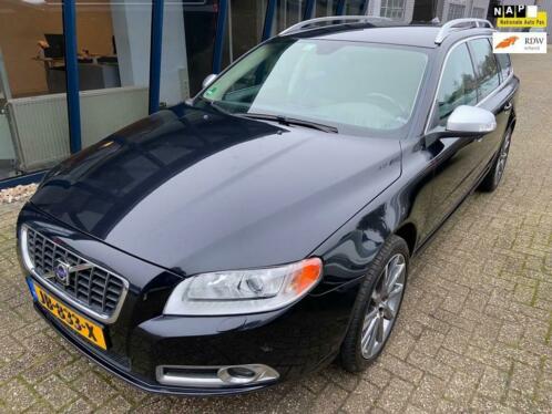 Volvo V70 3.2 Summum Automaat  NAVI  LEER  XENON  x27x2718 V