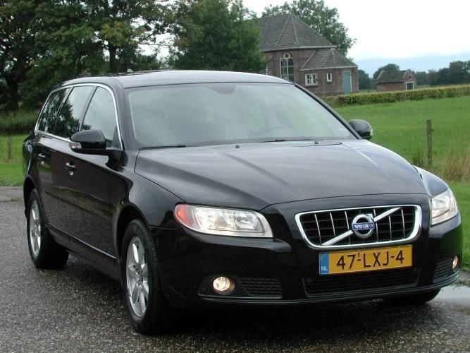 Volvo V70 D3 163PK 5 CILINDER RTI TREKH NET BEURT GEHAD