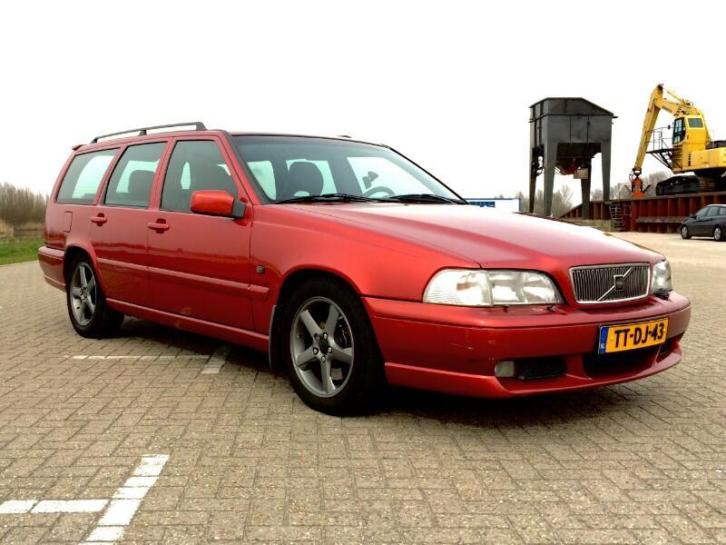 Volvo V70 R 2.3 T-5 AUT 1998 Rood