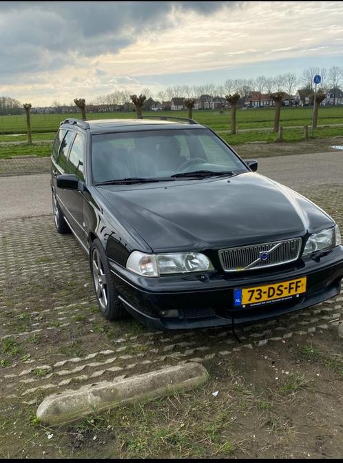 Volvo v70 r