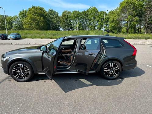 Volvo V90 Cross Country T5 AWD Geartronic Pro, Pine Grey