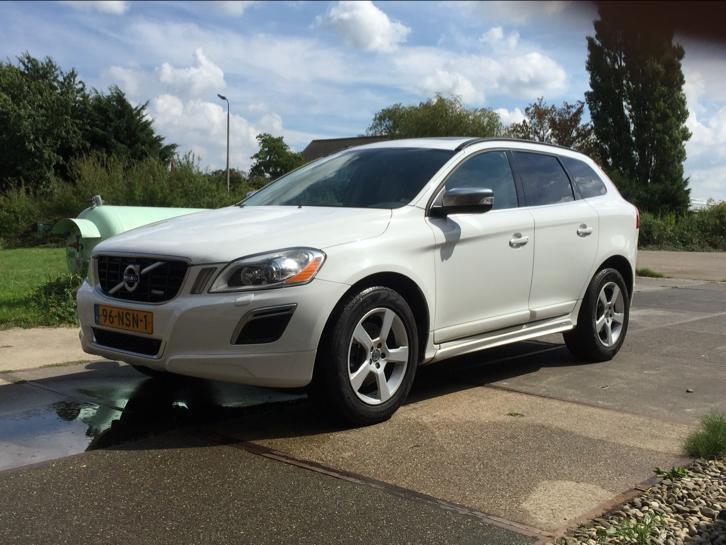 Volvo XC 60 R-design