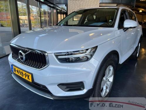 Volvo XC40 1.5 T3 MOMENTUM PRO